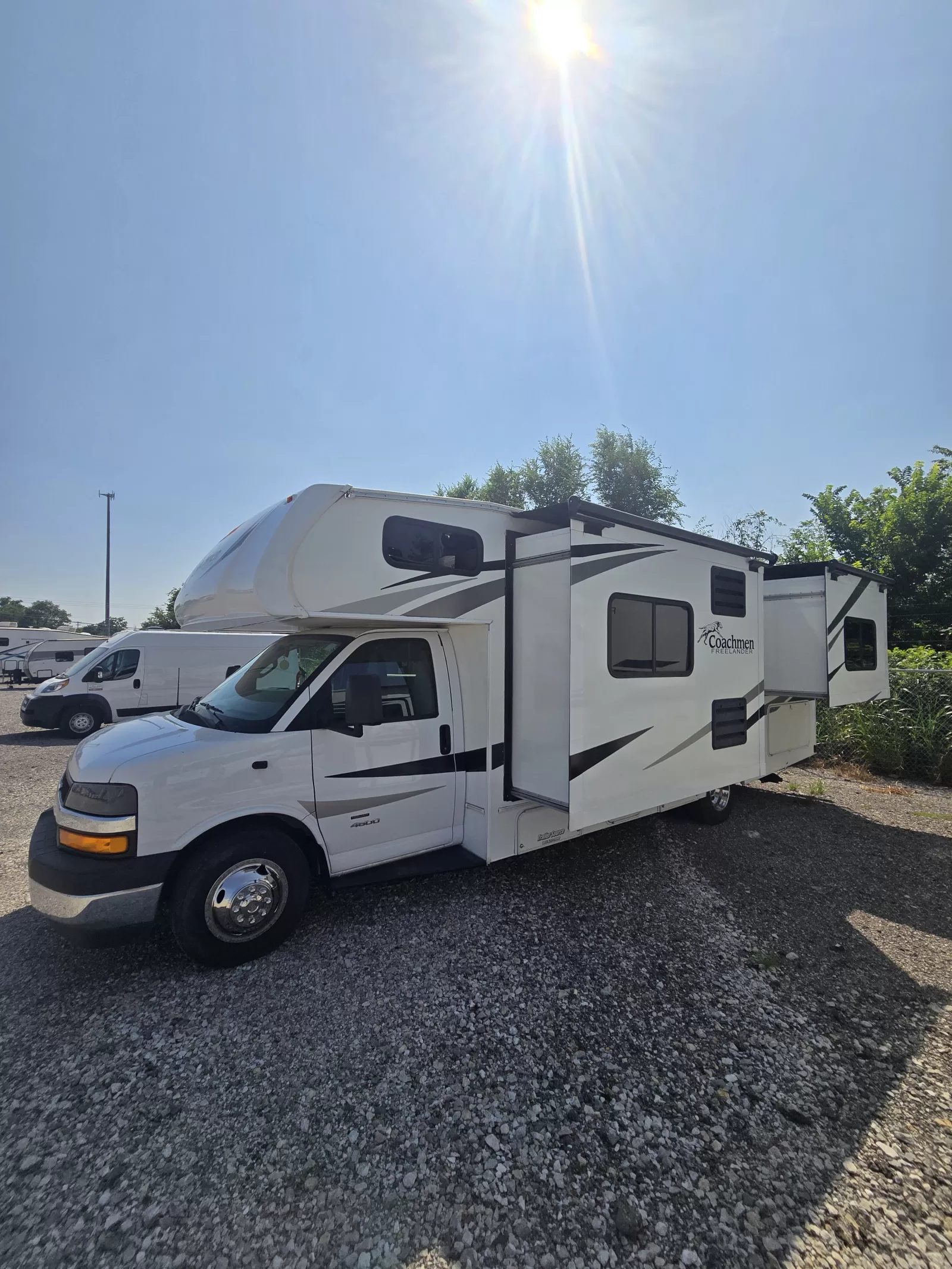 2021 Coachmen Freelander 26DS Class C side profile at Bell Camper Sales in Bartlesville, Oklahoma
