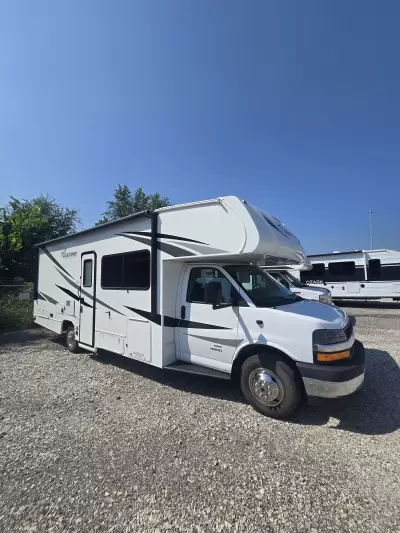 Used 2021 Coachmen Freelander 26DS — photo 1