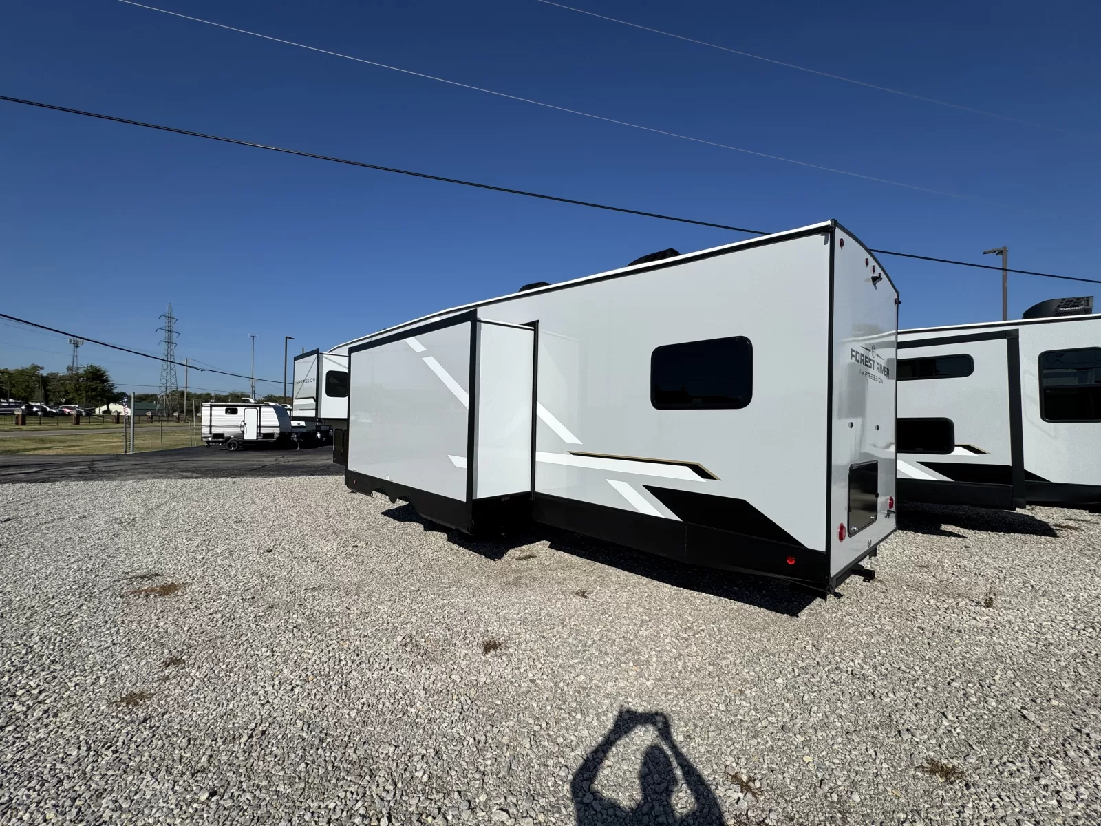 2027 Forest River 36BR# fifth wheel side profile available at Bell Camper Sales in Bartlesville, Oklahoma