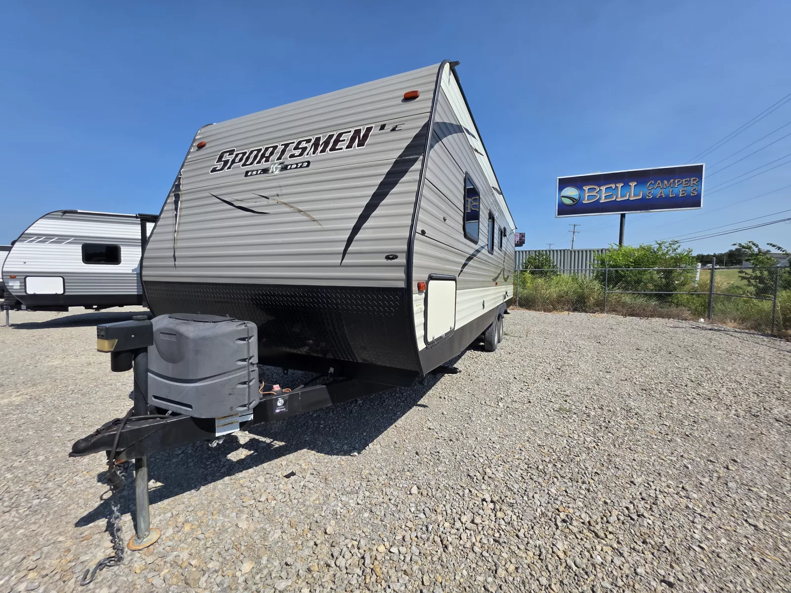 2018 KZ Sportsmen 260BH travel trailer bathroom available at Bell Camper Sales in Bartlesville, Oklahoma