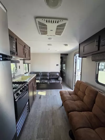 Used 2018 KZ Sportsmen 260BH — photo 25