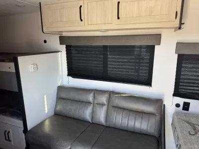 Used 2025 Forest River RV Palomino Puma 16BHC — photo 15