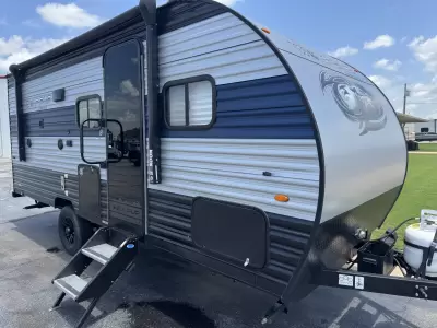 Used 2022 Forest River RV Cherokee wolf pup 18to — photo 1