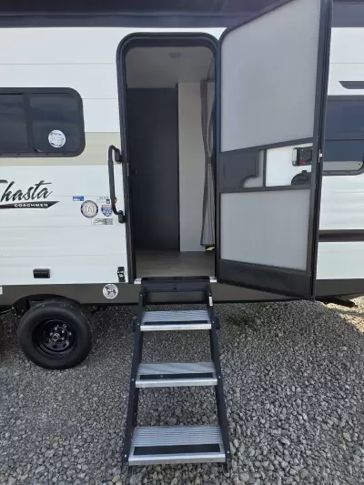 New 2027 Shasta RVs i-5 Edition 521CK — photo 13