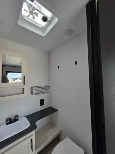 New 2027 Shasta RVs i-5 Edition 521CK — photo 29