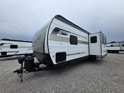 New 2027 Shasta Oasis 30RKS — photo 5