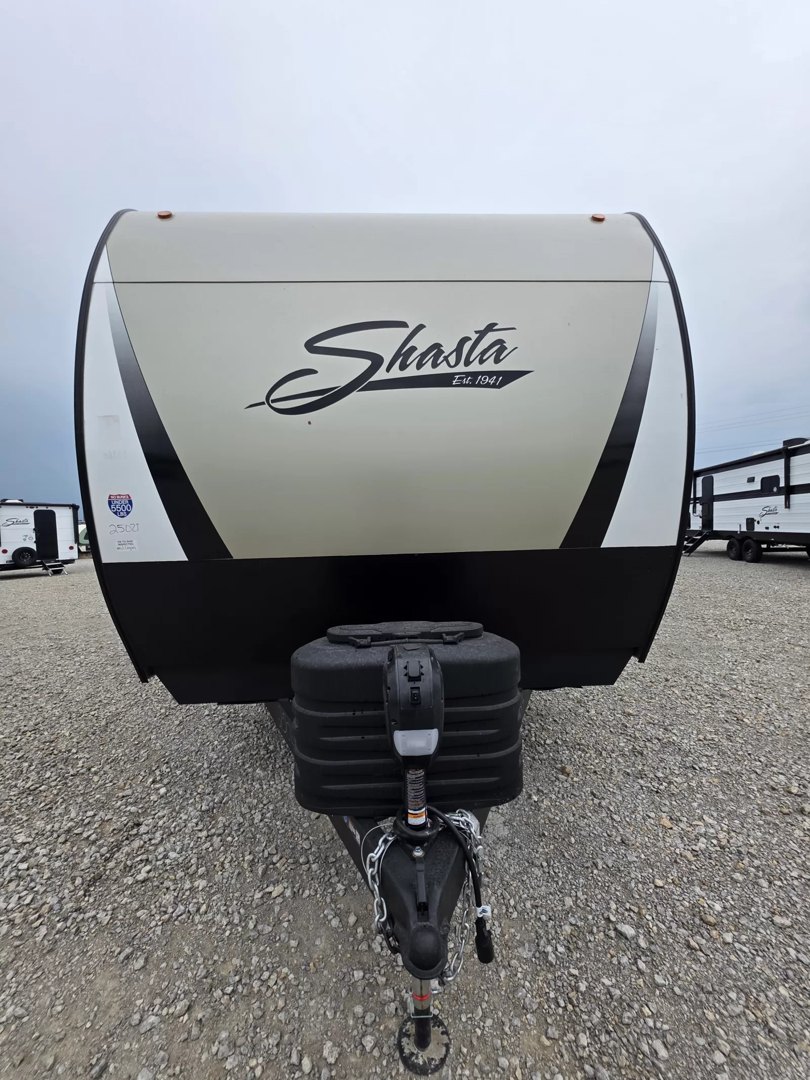 2027 Shasta Oasis 30RKS travel trailer exterior view available at Bell Camper Sales in Bartlesville, Oklahoma
