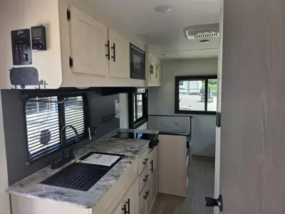 New 2027 Shasta RVs Oasis Oasis 521CK — photo 16