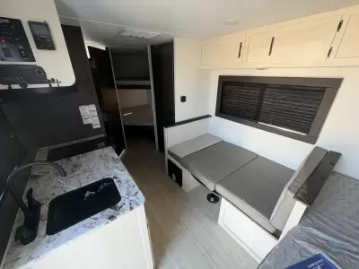 New 2027 Shasta Oasis 18DBL — photo 9