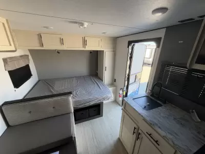 New 2027 Shasta Oasis 18DBL — photo 10