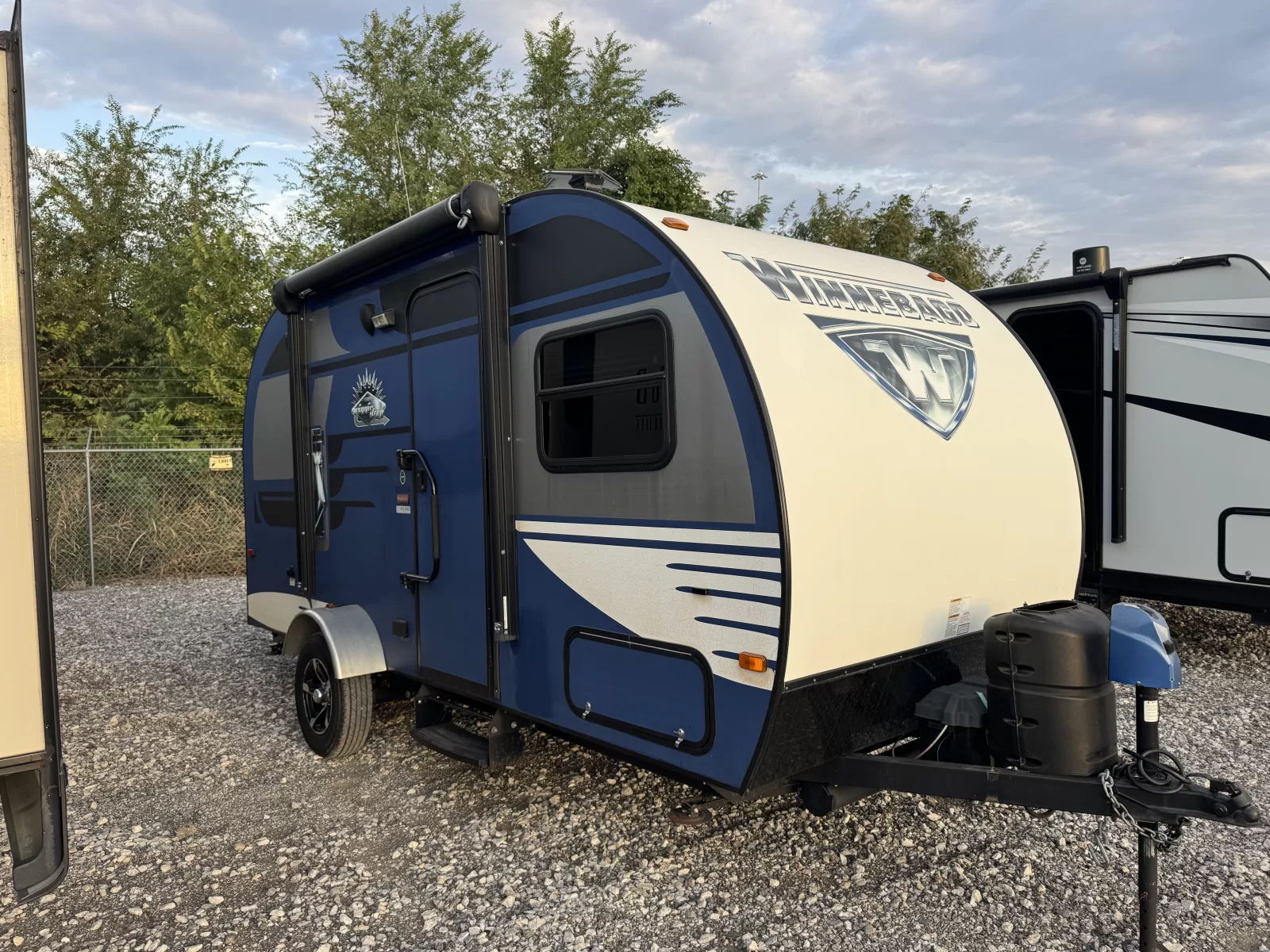 2017 Winnebago Minnie Drop 170K travel trailer exterior view available at Bell Camper Sales in Bartlesville, Oklahoma