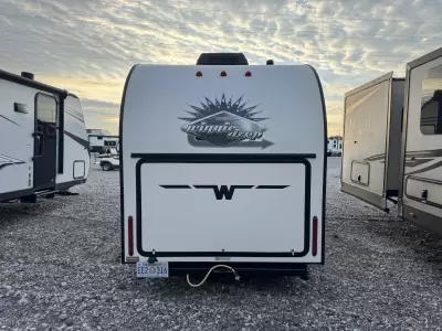 Used 2017 Winnebago Minnie Drop 170K — photo 5