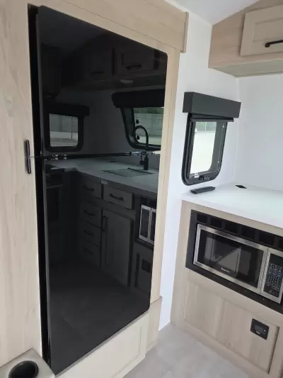 Used 2025 ROCKWOOD Geo Pro 20FK — photo 17