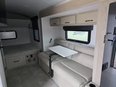 Used 2025 ROCKWOOD Geo Pro 20FK — photo 18