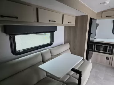 Used 2025 ROCKWOOD Geo Pro 20FK — photo 25