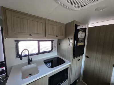 New 2027 ROCKWOOD Geo Pro 17BLE — photo 26