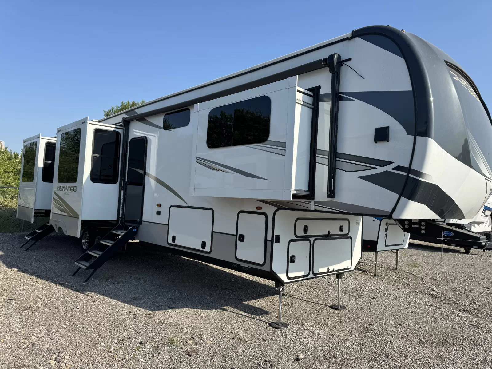 Used 2025 KZ Durango 393MKF
