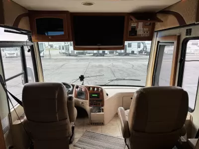 Used 2008 Dutch Star Spartan m-4320 425 hp — photo 8