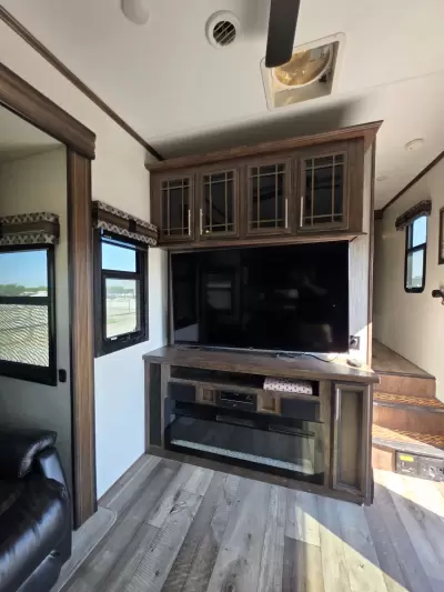Used 2021 KZ Durango Gold 391RKQ — photo 17