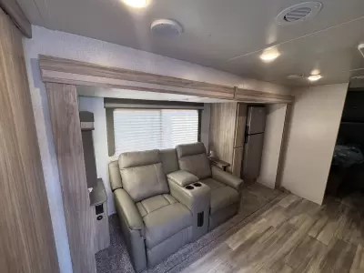 Used 2022 Winnebago Micro Minnie 2327TB — photo 8