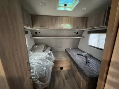 Used 2022 Winnebago Micro Minnie 2327TB — photo 10