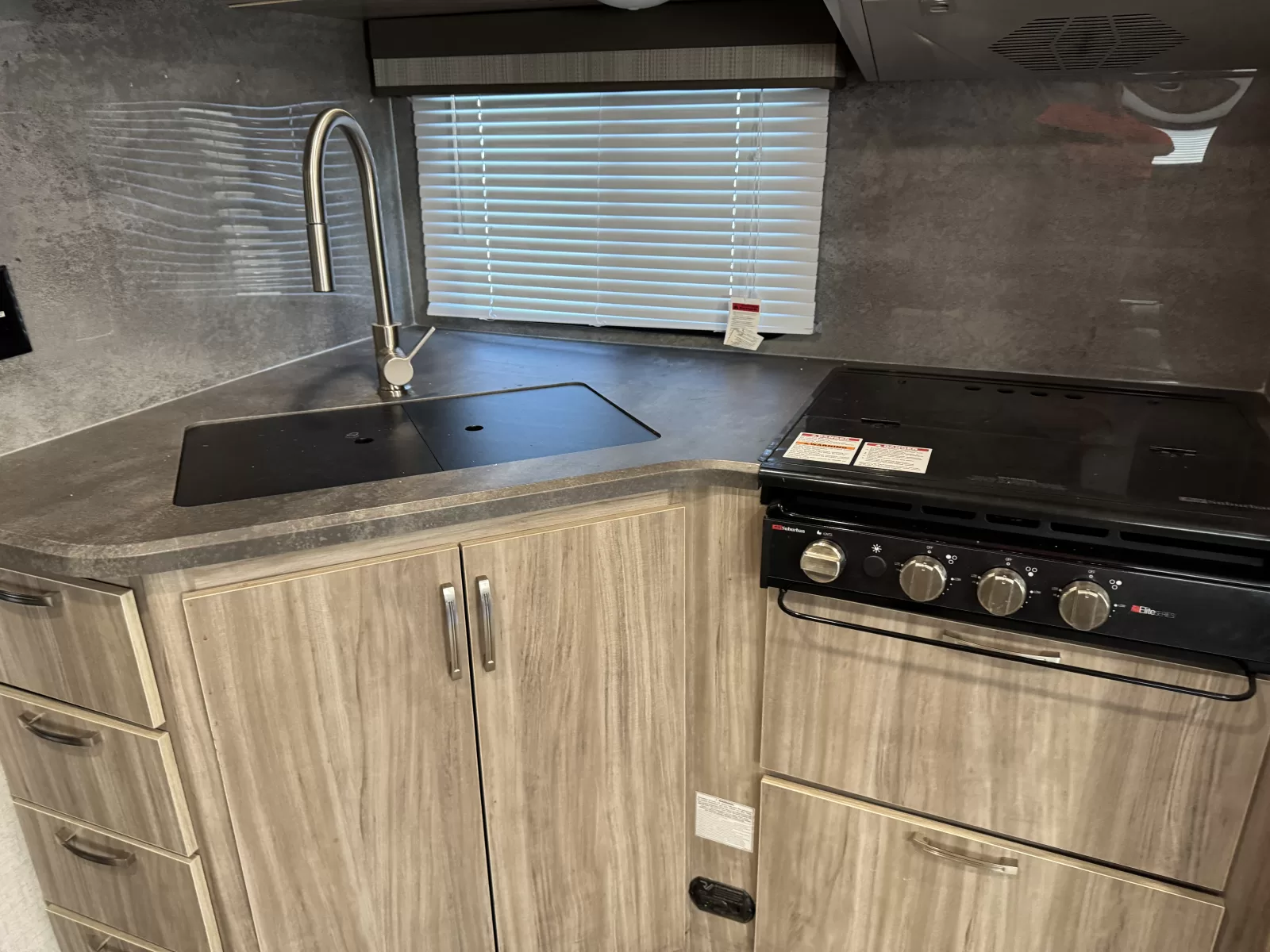 2022 Winnebago Minnie 2327TB travel trailer exterior awning at Bell Camper Sales in Bartlesville, Oklahoma