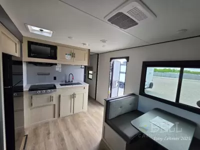 New 2026 Shasta RVs i-5 Edition 525RS — photo 20