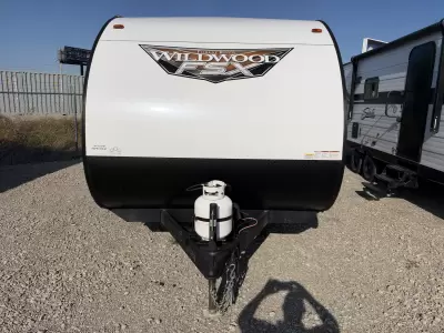 Used 2024 Forest River RV Wildwood 164rb — photo 2