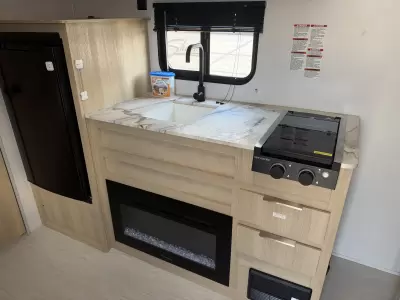 Used 2024 Forest River RV Wildwood 164rb — photo 14