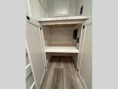 New 2026 Venture RV Stratus 261VRB — photo 26