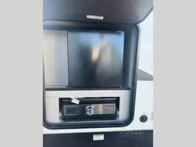 New 2025 Coachmen RV Apex Ultra-Lite 264RKS — photo 17
