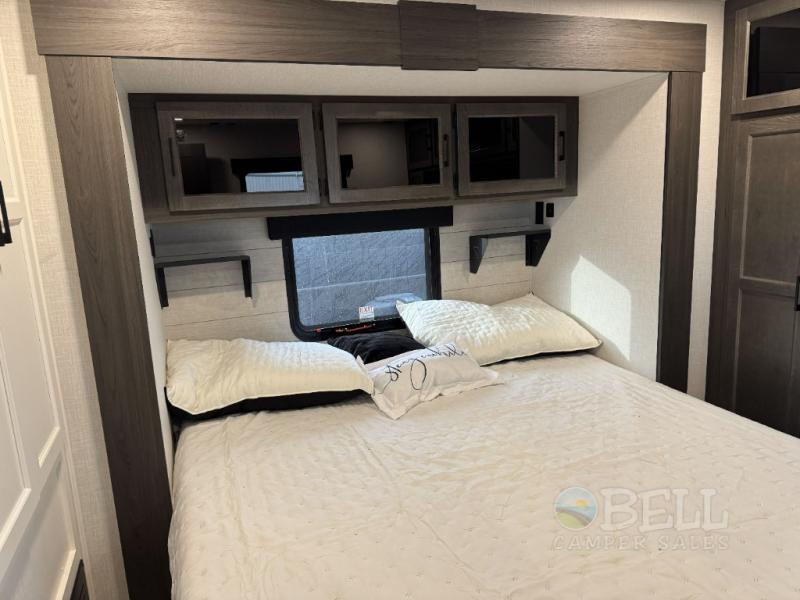 New 2026 Venture RV SportTrek Touring Edition STT336VRK