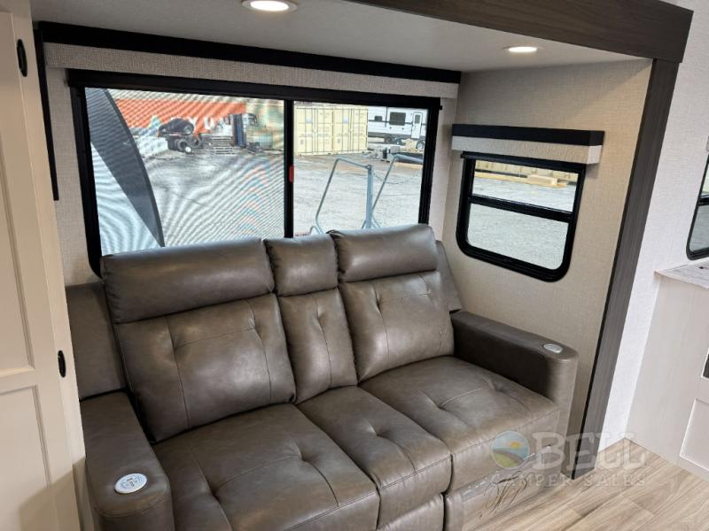 New 2026 Venture RV Stratus SR282VFD