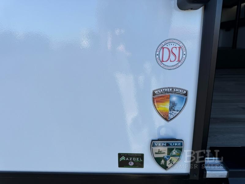 New 2026 Venture RV SportTrek Stinger STS232VRL
