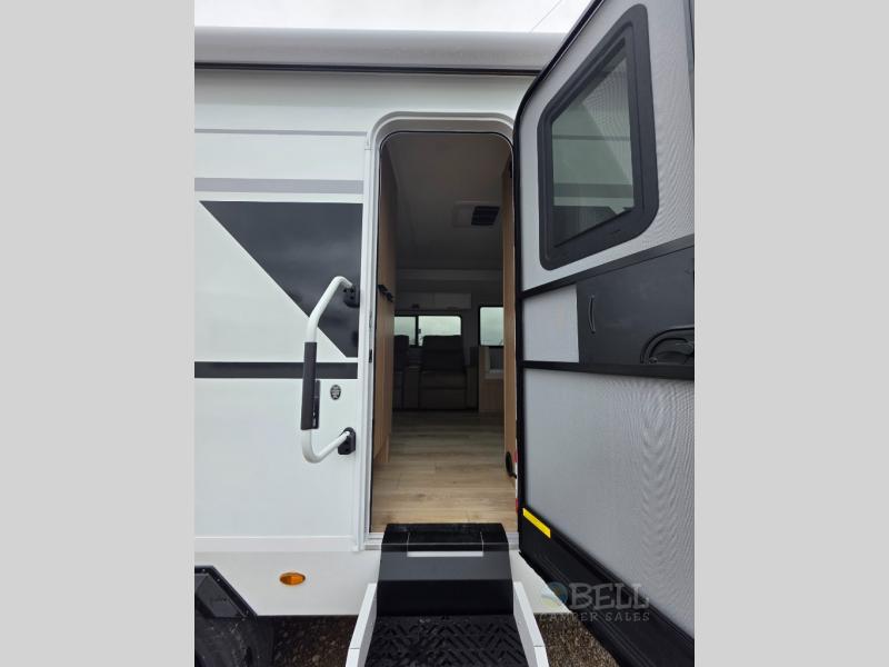 New 2026 Winnebago Thrive 26FKD