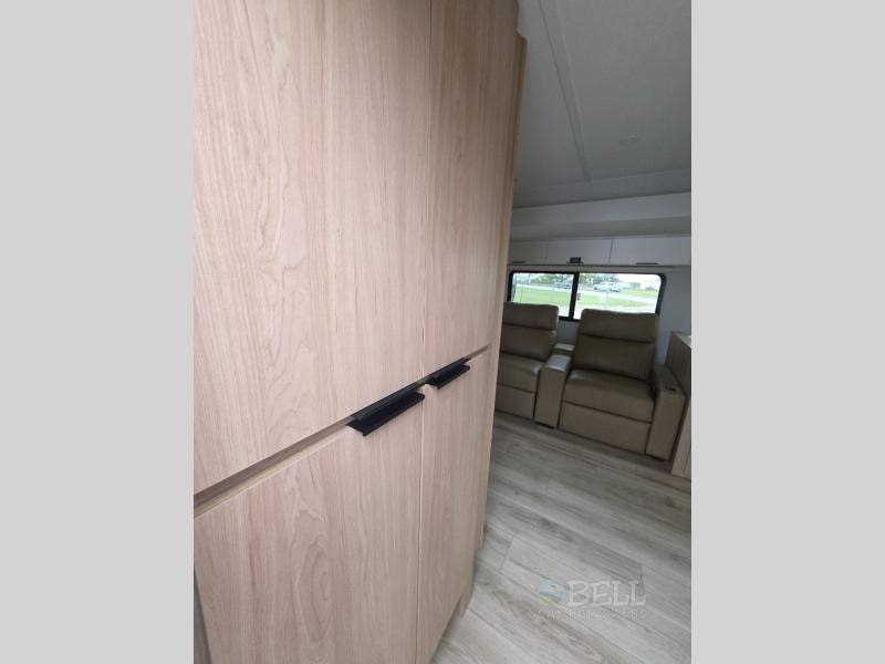 New 2026 Winnebago Thrive 26FKD