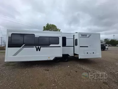 New 2026 Winnebago Thrive 26FKD — photo 5
