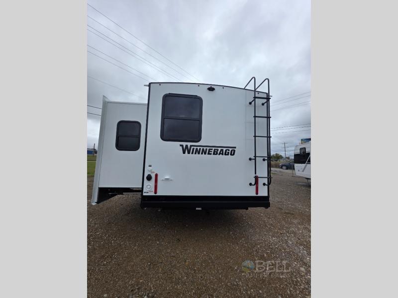 New 2026 Winnebago Thrive 26FKD