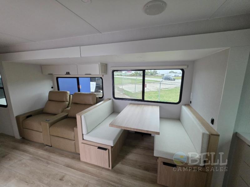 New 2026 Winnebago Thrive 26FKD