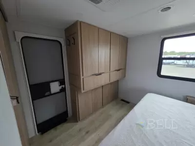 New 2026 Winnebago Thrive 26FKD — photo 31