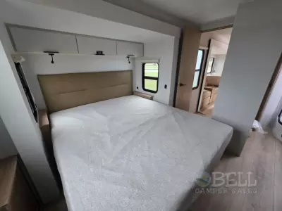 New 2026 Winnebago Thrive 26FKD — photo 35