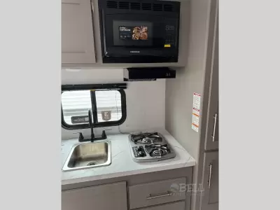 New 2027 Keystone RV Hideout Mini 195RBS — photo 11