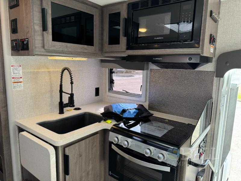 New 2026 Lance Lance Truck Campers 1172