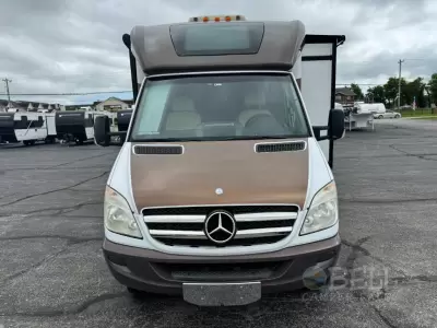 Used 2013 Winnebago View Profile 24G — photo 2