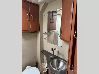 Used 2013 Winnebago View Profile 24G — photo 16