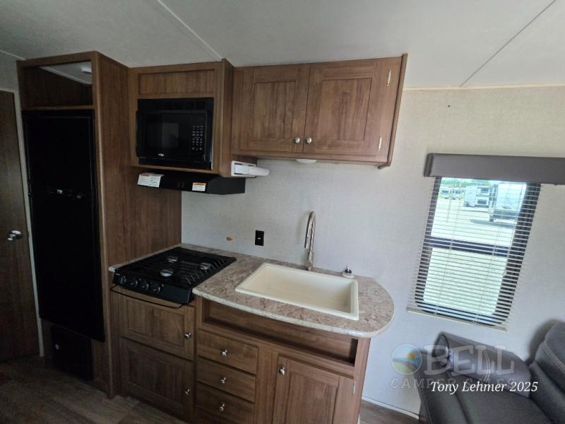 Used 2018 Dutchmen RV Aspen Trail 25BH