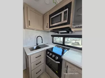 New 2026 Forest River RV Rockwood Ultra Lite 302RDT — photo 18