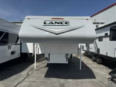 Used 2025 Lance 975 for sale in Tulsa
