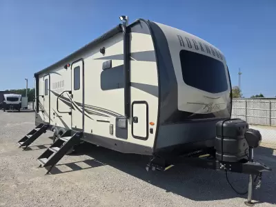 Used 2022 ROCKWOOD Ultra Lite 2608BS for sale in Bartlesville