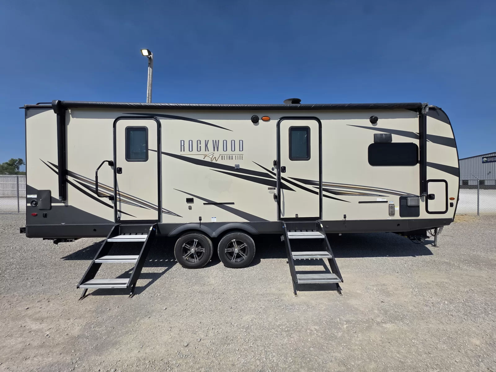 2022 Rockwood Ultra Lite 2608BS travel trailer floor plan available at Bell Camper Sales in Bartlesville, Oklahoma